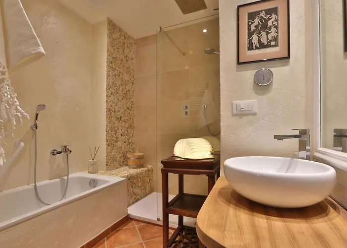 Nel Salotto Di Apartamento Trieste